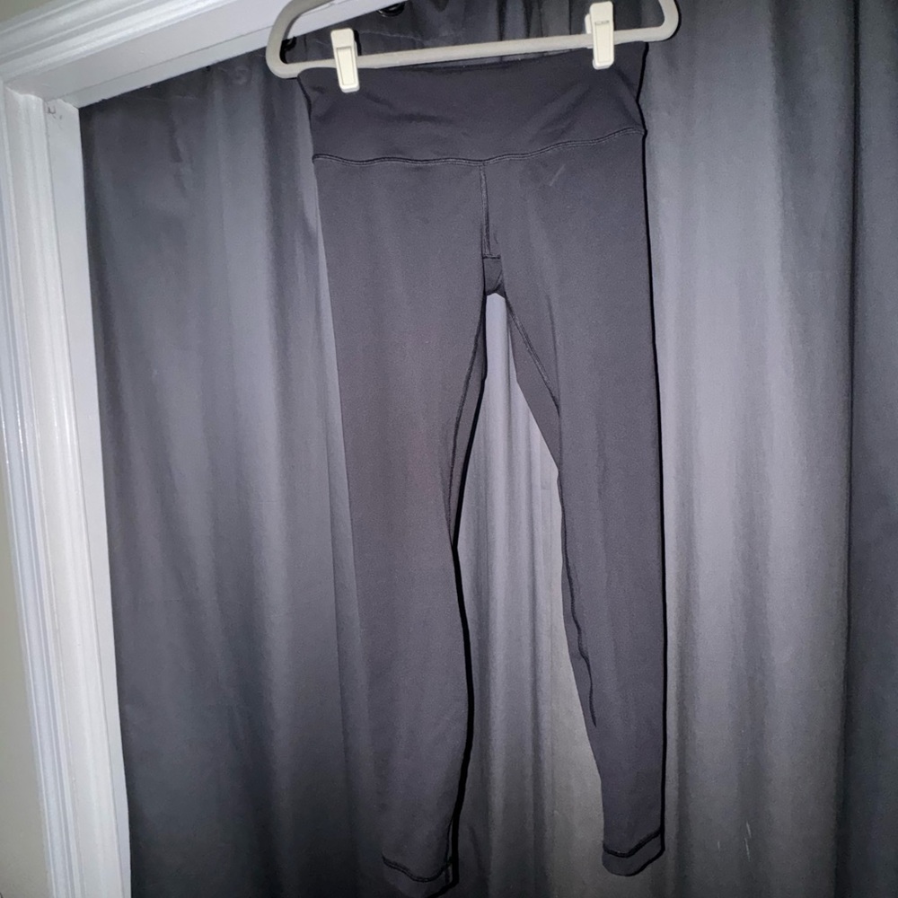 Lululemon WunderUnders original fabric